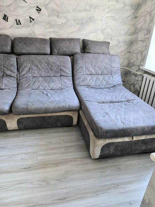 Диван  Панда в хорошем состоянии