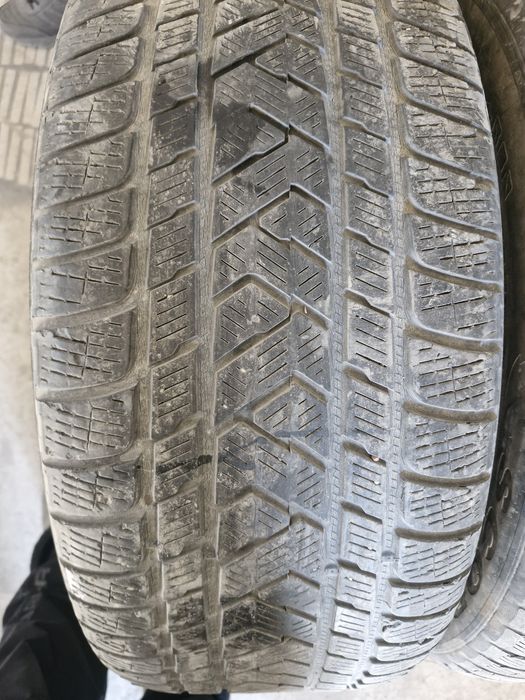 Пирелли 275/45/21  2 шт