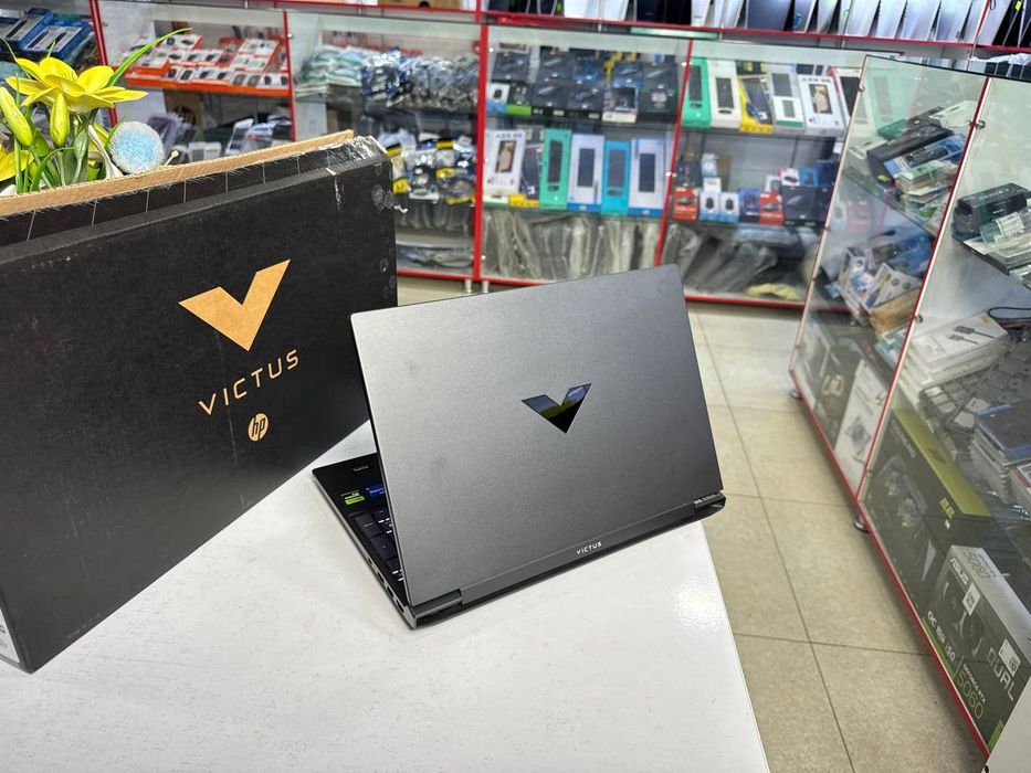 13 soat ishlagan full karobka dakumentlari bor HP Victus i5-13420H