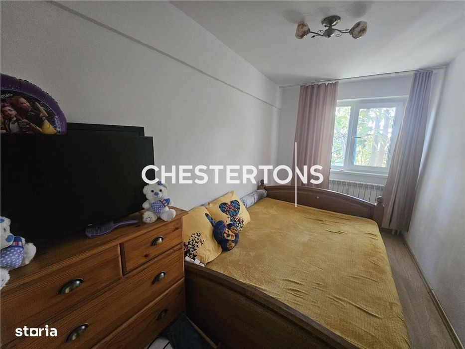 Apartament 3 camere semidecomandat, zona Bratianu Constanta