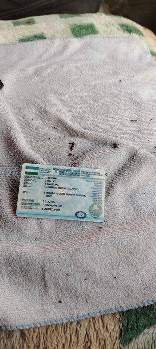 Moshina yaxshi yurub turgan ishlab yurubdi g i a o w y p h t i