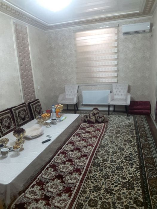 Урганч шахар П.Мохмуд 46/4  кв 28. 2-этаж 2 комната.