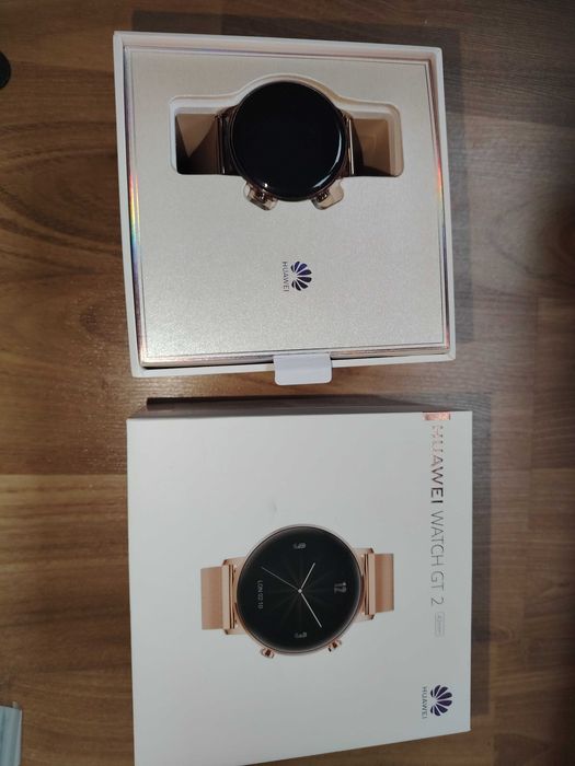 Смарт часовник HUAWEI WATCH GT 2 42 mm