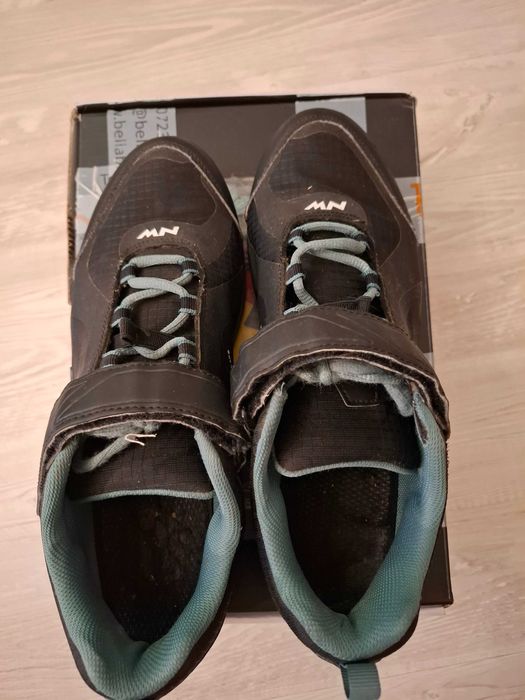 Pantofi ciclism Northwave Escape Evo – mărime 46, folosiți, 80 lei