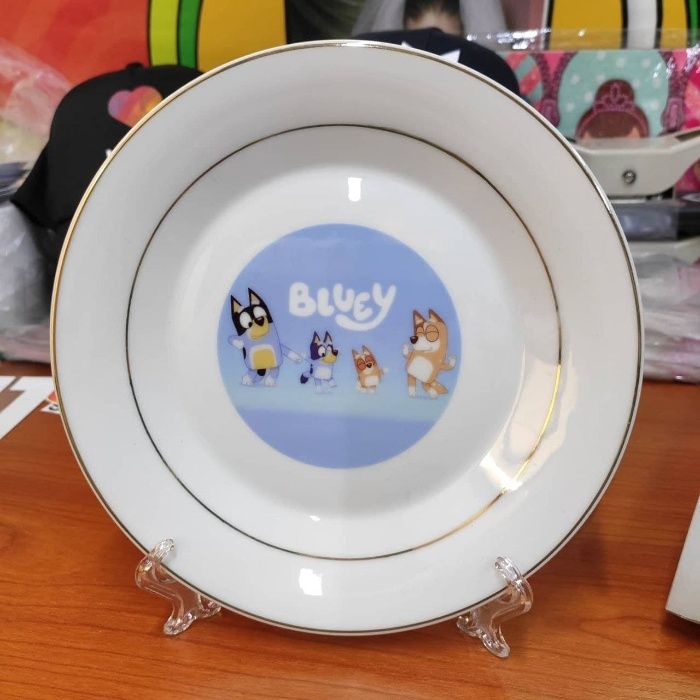 Тарелки с вашим фото или картинкой. Печатаем под заказ.