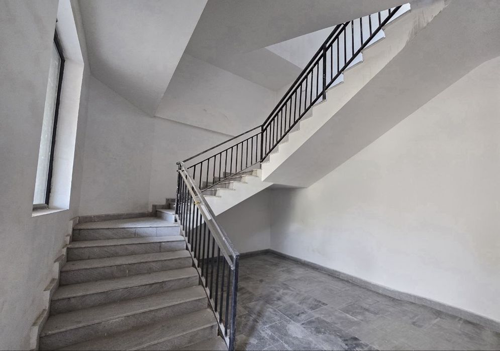 3-комнатная квартира в Чинабаде – 103,78 м²