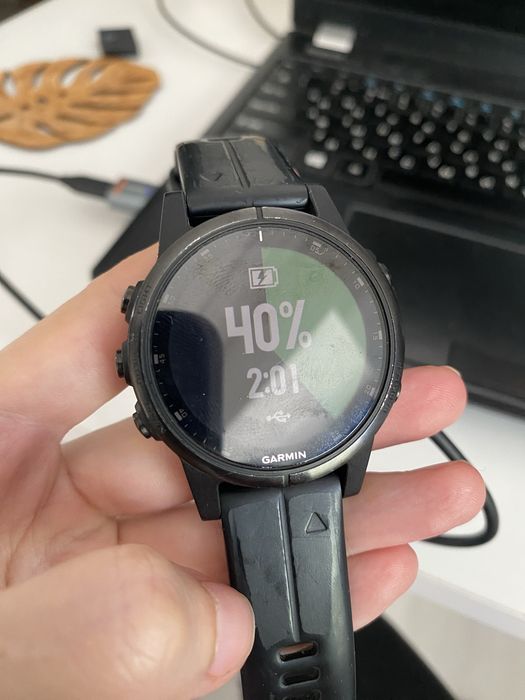 Продам Garmin Fenix 5s Plus