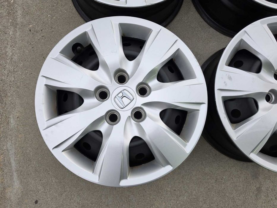 16'' стоманени джанти за HONDA 5х114.3 + тасове