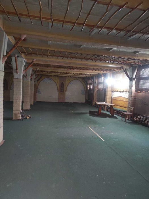 Помещение под бизнес