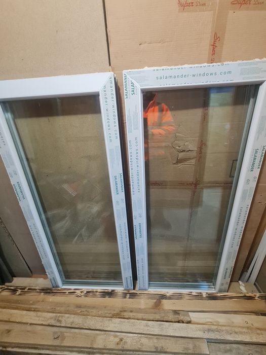 Geam fix tripan alb  salamander.