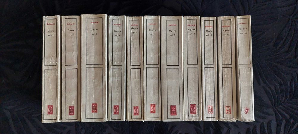 DOSTOIEVSKI - Opere complete ( 11 volume ) Stare Foarte Buna !!