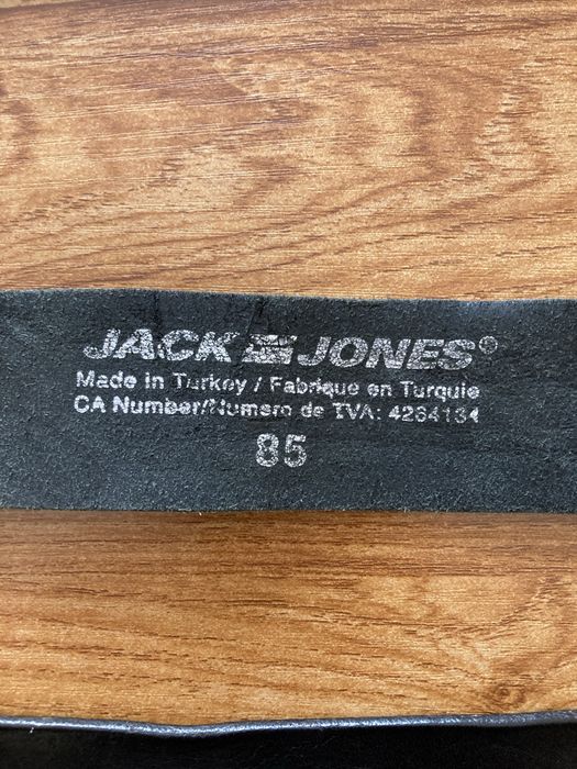Мъжки оригинални колани Jack Jones и Guees