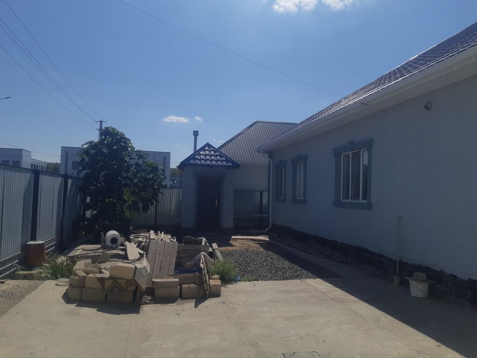 Үлкен үй сатылады