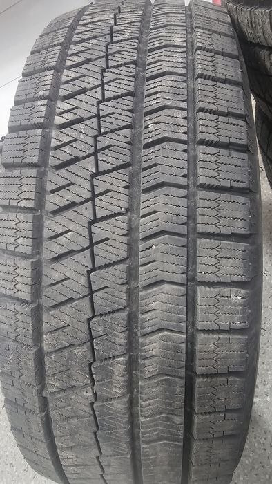 Шины зимние липучка