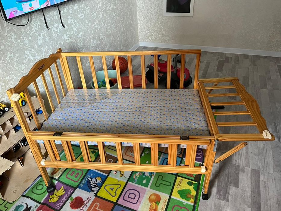 Продам детскую кроват