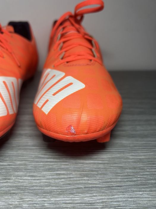 Adidasi puma, pentru fotbal