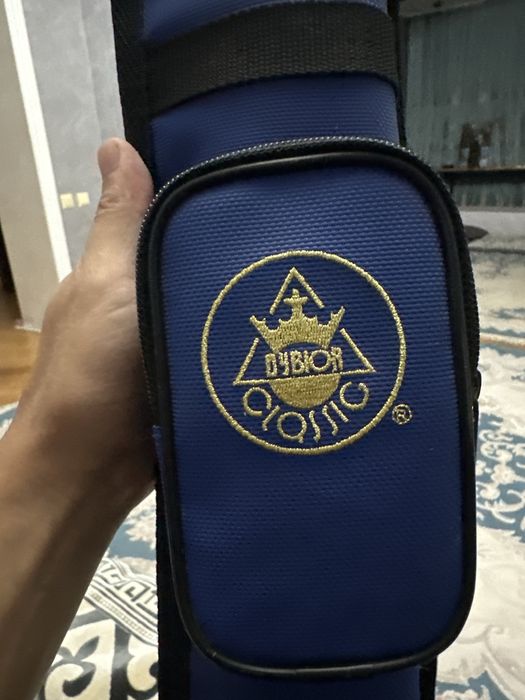 Бильярдный кий в продаже