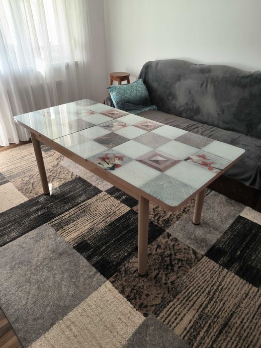 Masa living room (6 scaune incluse)