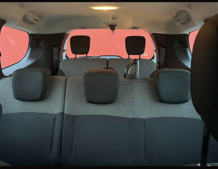 Dacia Lodgy 1.3 TCe -132 CP - 7 locuri