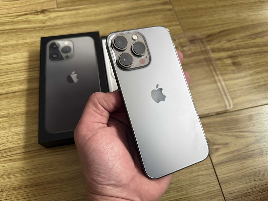 iPhone 13 Pro 128GB Midnight/Батерия 100%/Фабрично Отключен