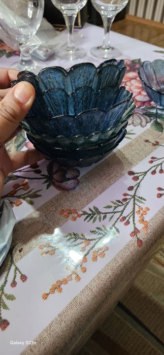 Стеклянные тарелочки 80шт