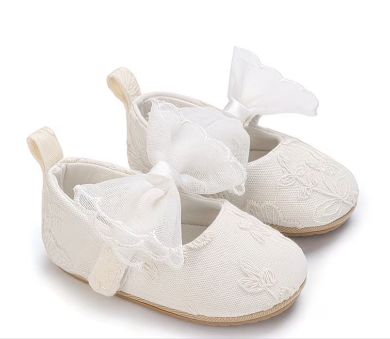 Бебешки официални обувки с панделка