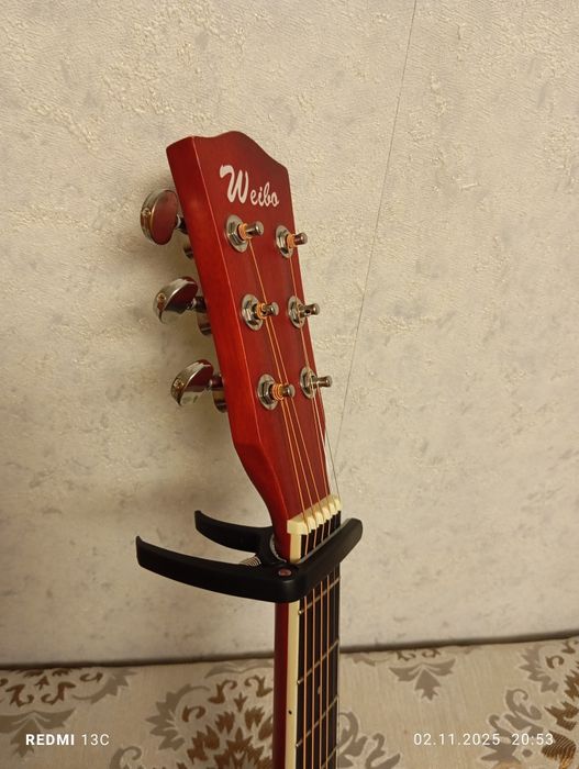 Продам гитару Weibo
