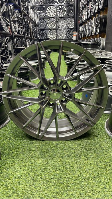 комплект диск R18 5x114.3 воссены