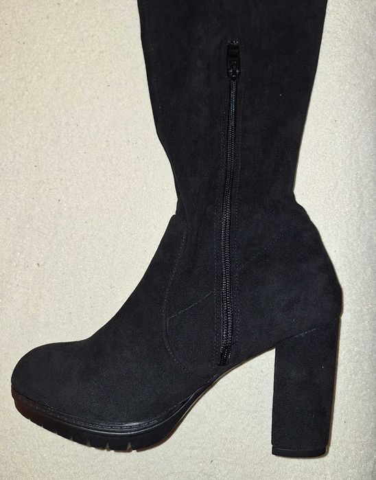 Продавам дамски елегантни обувки