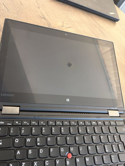 Lenovo Yoga 260 nu functionează, preț negociabil