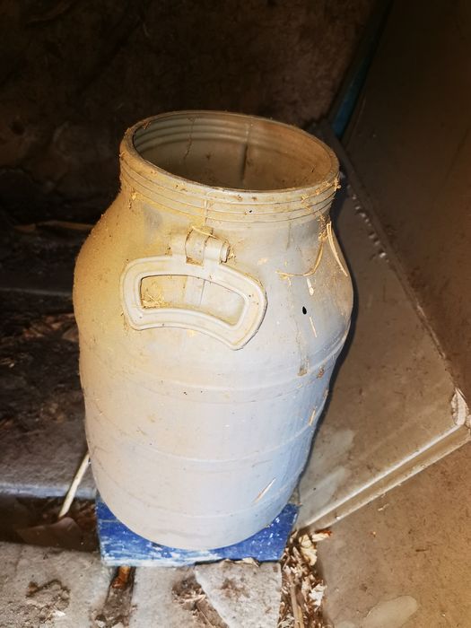 Butoaie plastic, bidoane