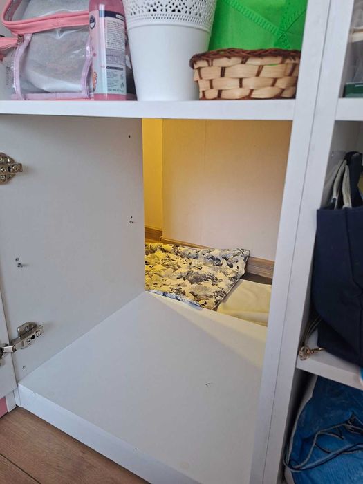 Поръчково обзавеждане за момичешка детска стая, с тайно скривалище