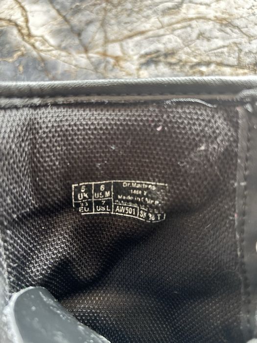 Dr.Martens лачени черни кубинки