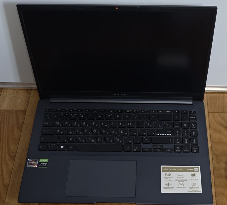 Asus vivobook pro 15 RTX 3050 Ryzen 5 5600H 16GB