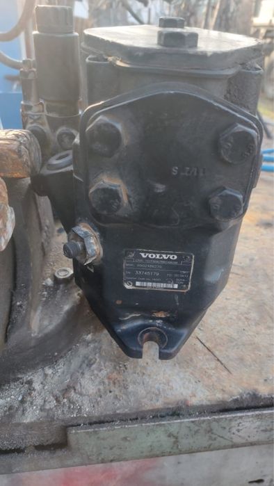 Продам насос на вольво