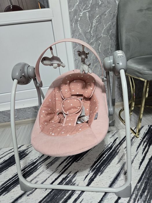 Шезлонг-люлка за момиче