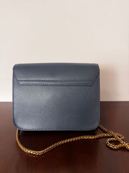 Furla Metropolis като нова