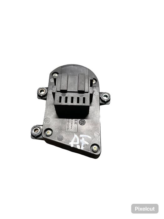 Buton Reglaj Scaun Dreapta Fata Volkswagen Passat Cc 357 2008 - 2012
