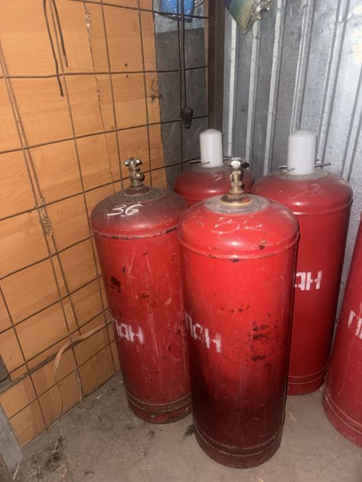 Продам заправленный газ балоны