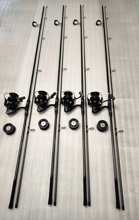 SET 4 Lansete ULTEGRA XT CARP 3.90m,2 tronsoane + 4 Mulinete GH 10000