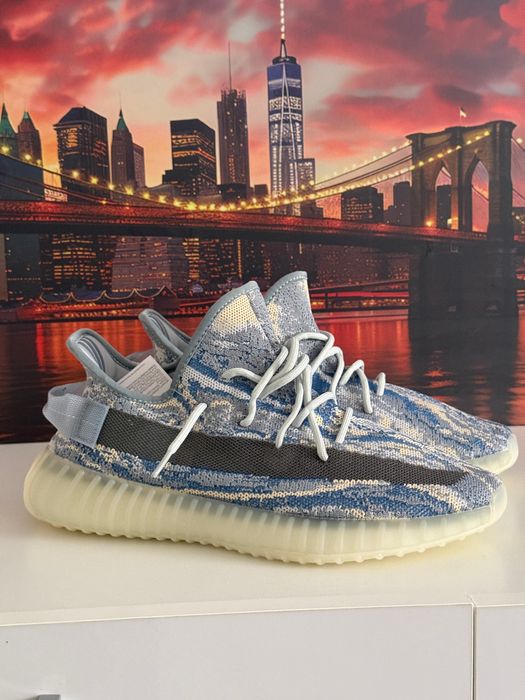 Adidas Yeezy 41-42