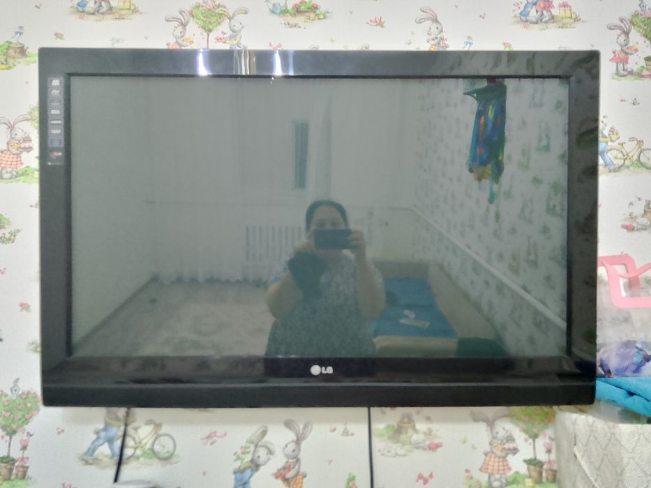 Б\у Телевизор!!!