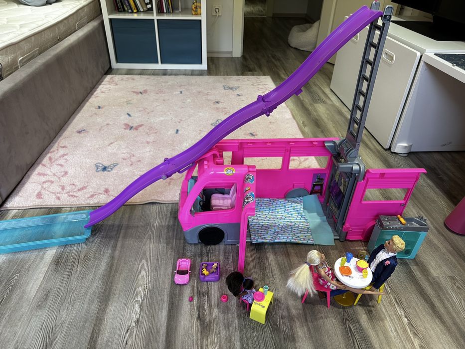 Кемпер Barbie с пързалка