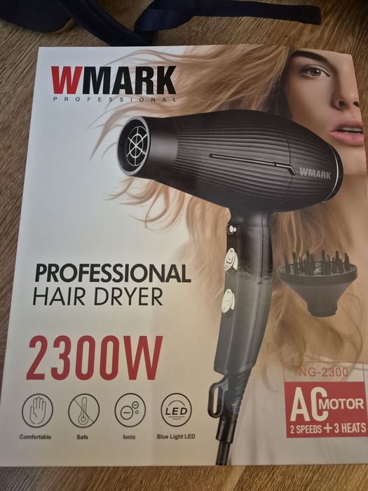 Vând feon nou 2300W cu difuzor