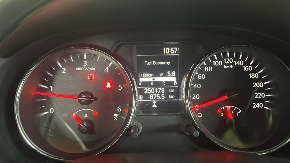 Nissan Qushqai +2 Tenka 2,0 dCi 150 An 2011  7 Locuri Euro5