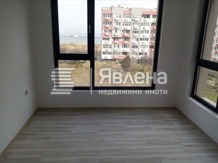 Продава се Двустаен апартамент в Поморие - 58 кв.м за 1466 €/кв.м - Снимка #4