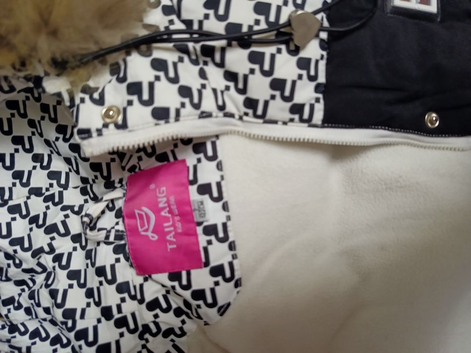 Куртка зимняя на девочку