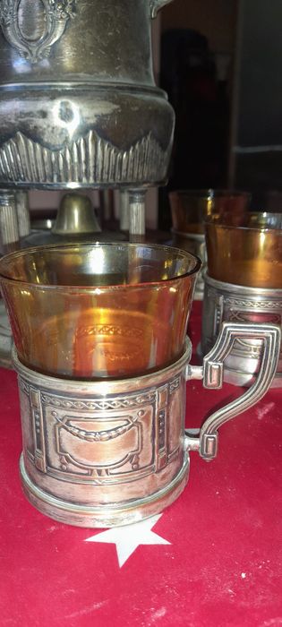 Ceainic cu spirtieră și cești alama argintată