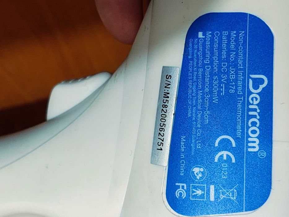 Termometru copii non contact fara atingere