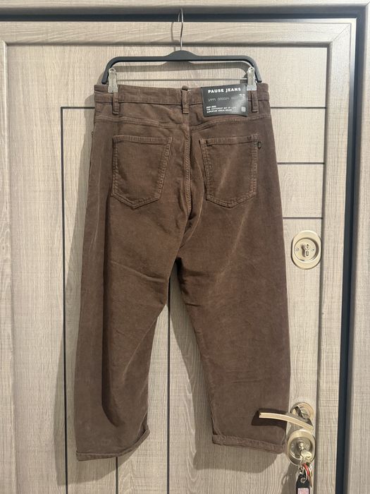 Продавам джинси Pause